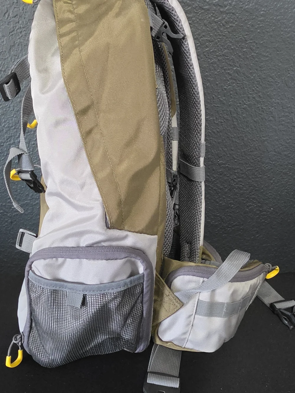 Bass Pro Shops Stalker Backpack